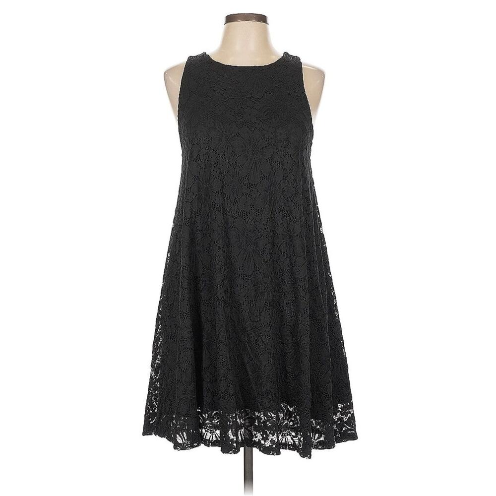 5/$25 Ginger G Sleeveless Allover Lace Dress‎ in Black